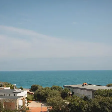 Con Encanto Y Vistas Al Mar